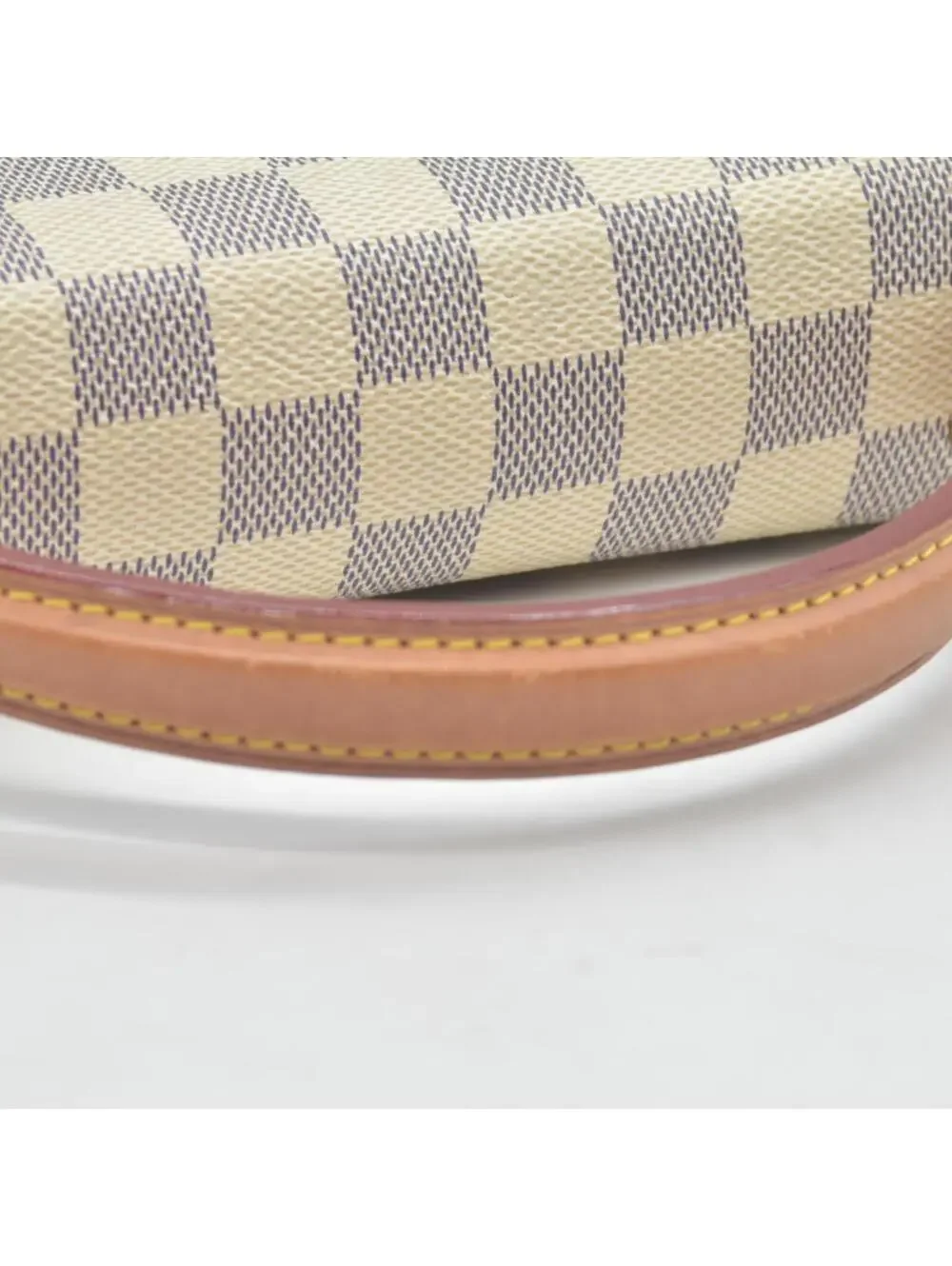 $2000 2019 Louis Vuitton Damier Azur Croisette ML4169